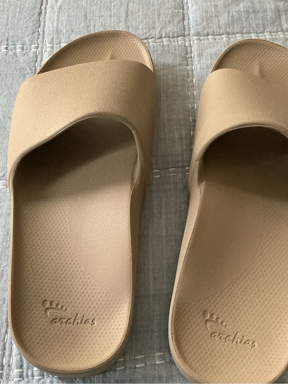 Archies Women's Slide Sandals in Tan